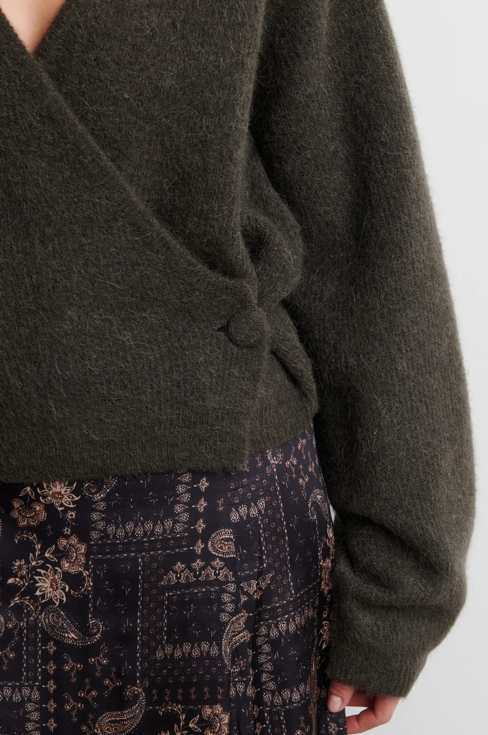 Cross Over Pullover