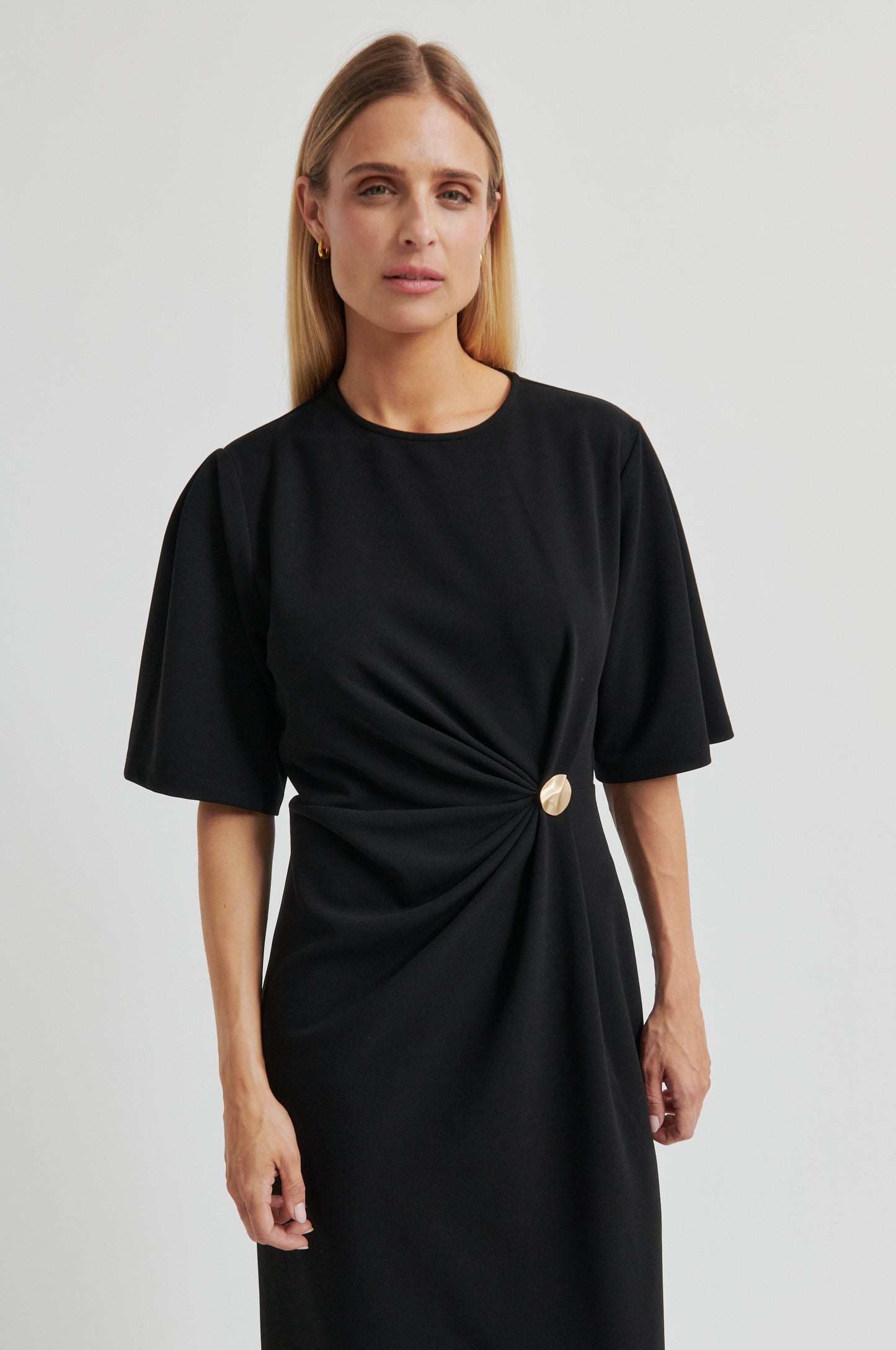 Midikleid mit Drapierung in Schwarz