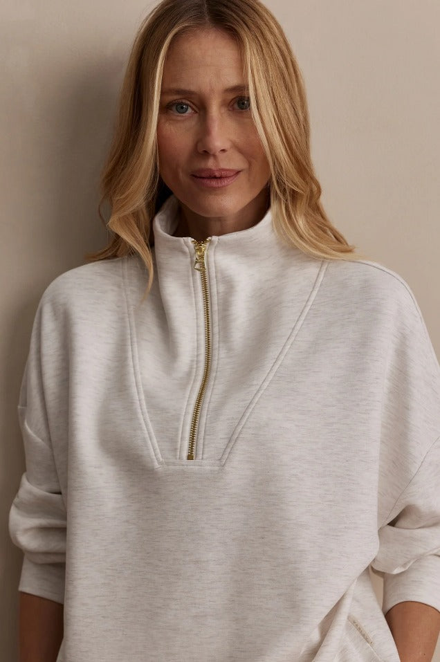 Sweatshirt mit Stehkragen in Elfenbein meliert