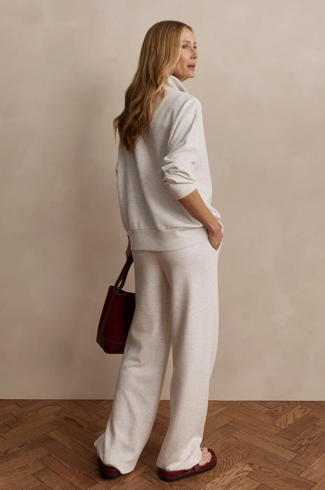 Sweatshirt mit Stehkragen in Elfenbein meliert