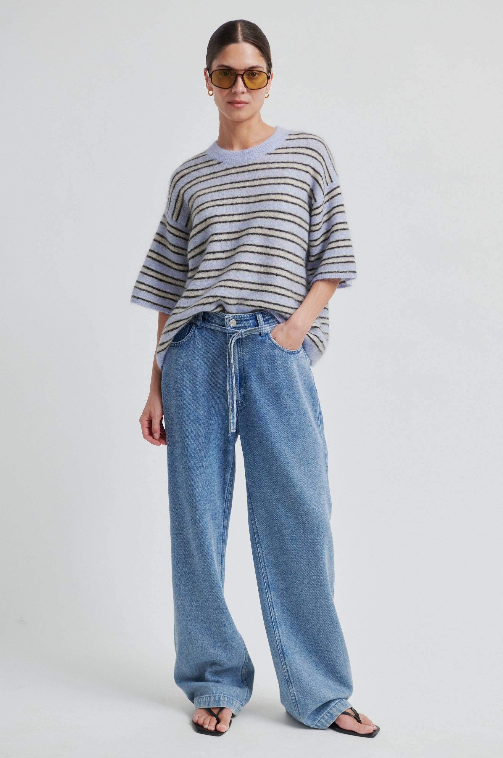 Flauschiger Kurzarm Pullover in Hellblau