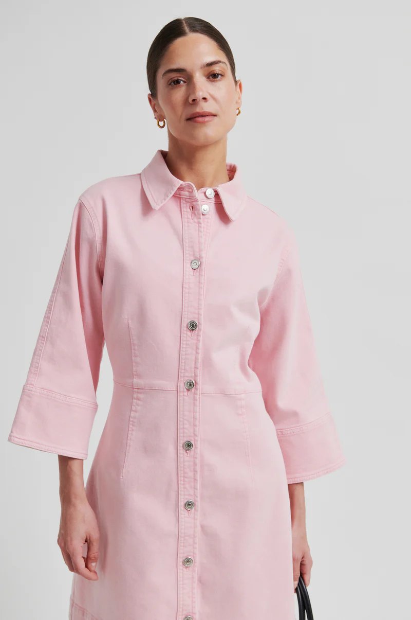 Tailliertes Hemdblusenkleid